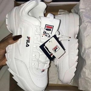 chunky white filas